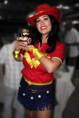 Awesome Wild West Wonder Woman @jean_gomez_cosplay
